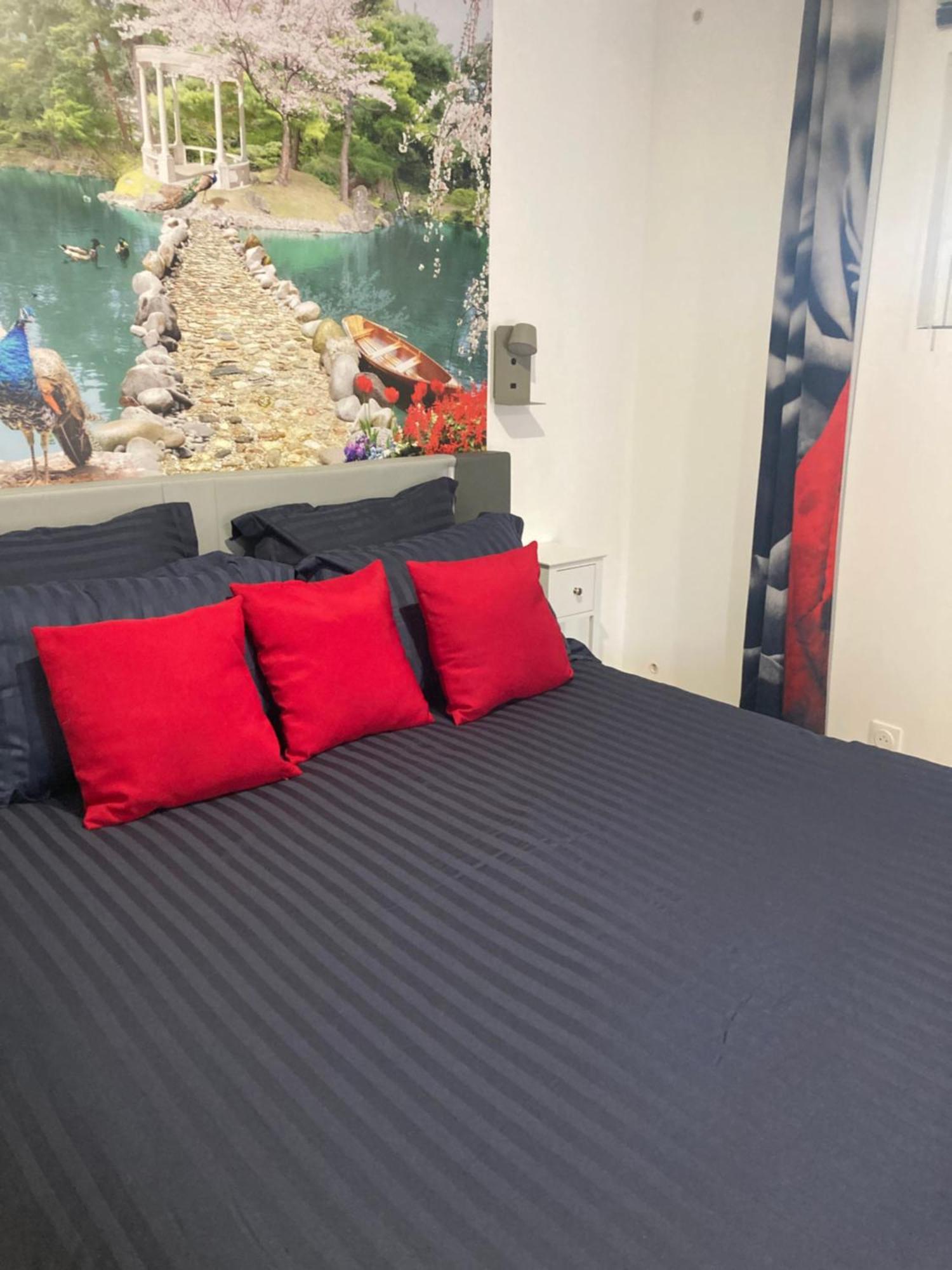 Le Studio D Aurelie Avec Spa Ete En Pleine Campagne Et Proche De Toute Commodite Roquemaure  Εξωτερικό φωτογραφία